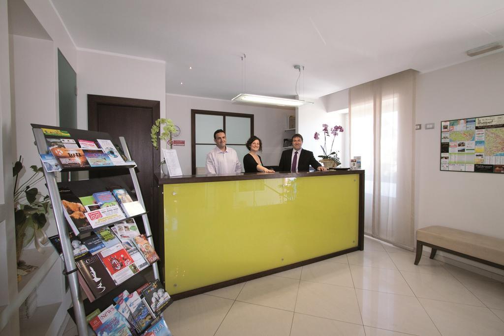 Marinella Hotel 3*