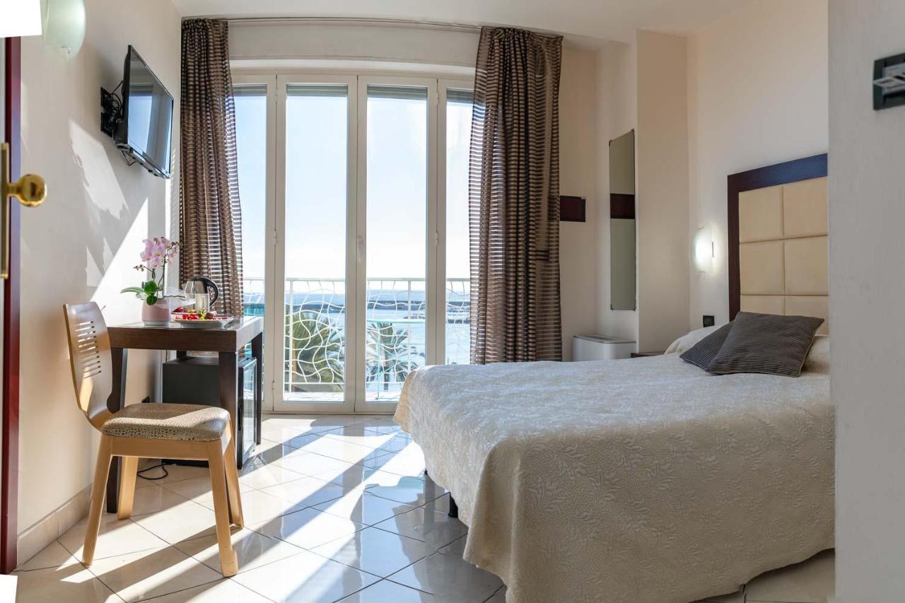 Marinella 3* San Remo
